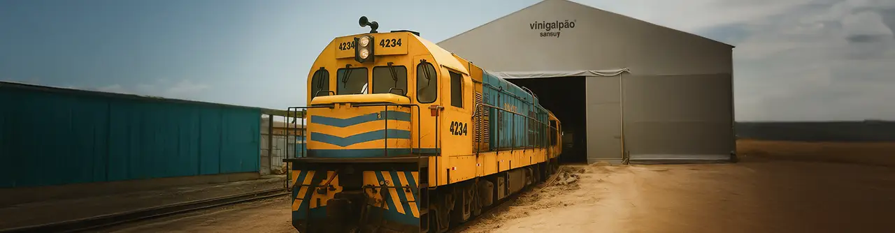 Galpão em lona com trem dentro
